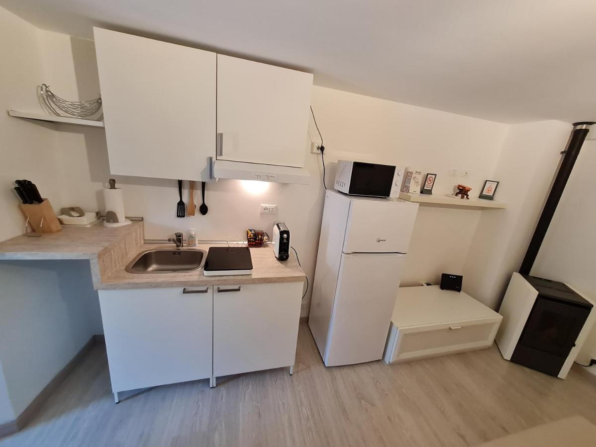 Al Castello - Aeroporto Delle Marche - Ancona Apartment Falconara Marittima Luaran gambar
